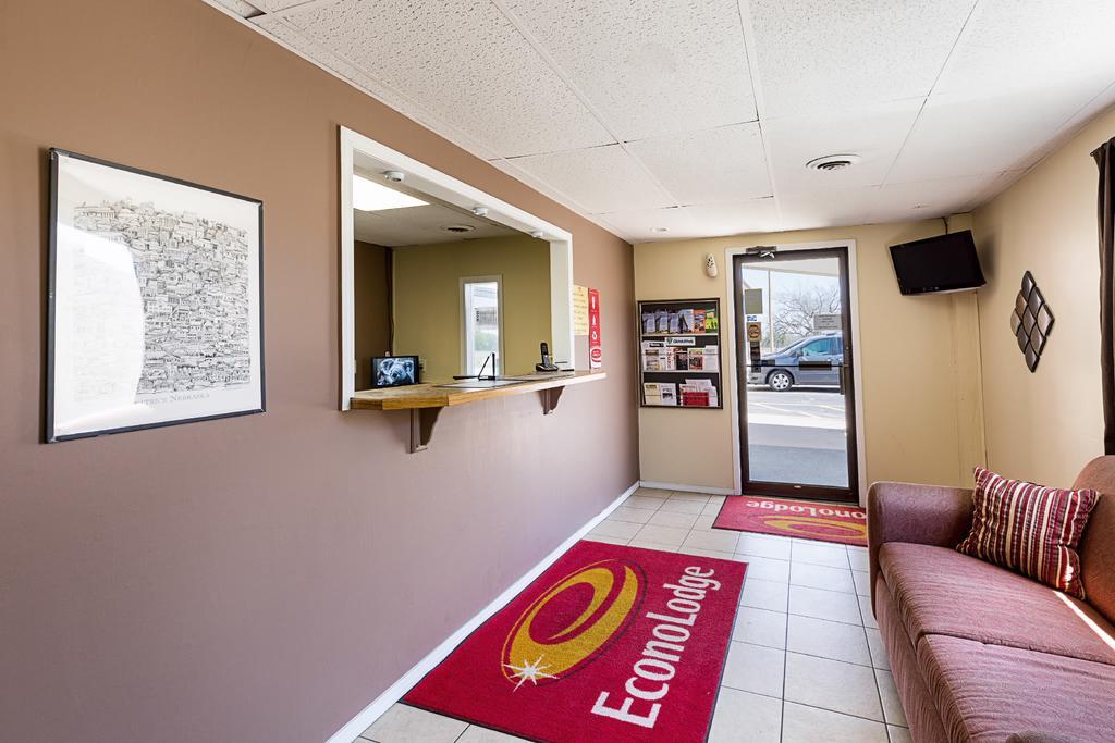 Econo Lodge Beatrice Exterior foto